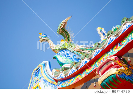 left side of swan statue left side of swan statue 99744759