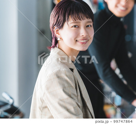 ビジネスウーマン 99747864