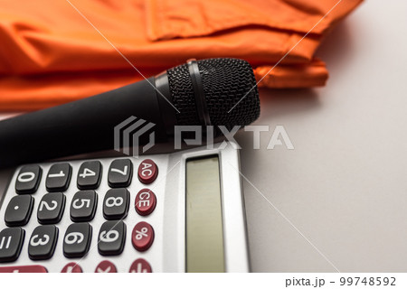 スタッフ　ユニフォーム 99748592