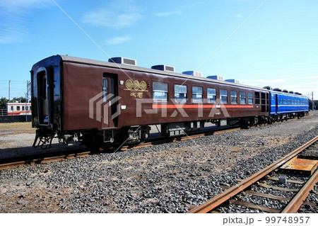 蒸気機関車列車の魅力を倍増♪ 風を受けて車窓を楽しむ展望車・オハテ12 蒸気機関車列車の魅力を倍増♪ 風を受けて車窓を楽しむ展望車・オハテ12 99748957