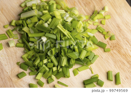 Chopped green onions for use in salads Chopped green onions for use in salads 99749569