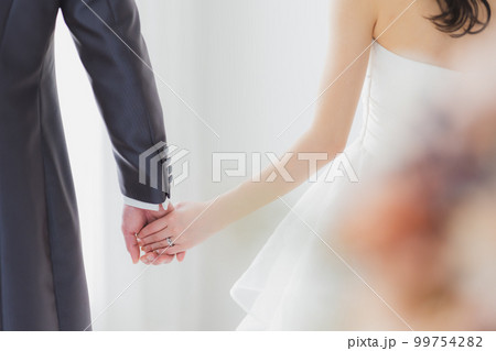 ウェディング　新郎新婦　　 99754282