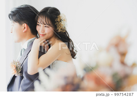ウェディング　新郎新婦　　 99754287