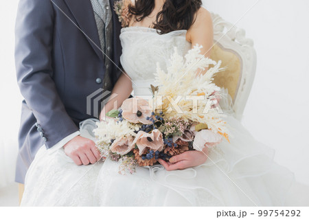 ウェディング　新郎新婦　　 99754292