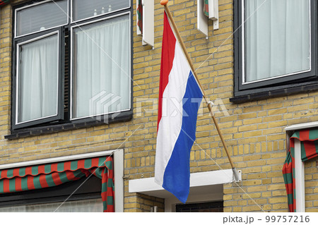 Family house on outskirts of city, Netherlands Family house on outskirts of city, Netherlands 99757216