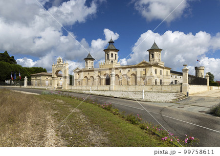 Vineyards with Chateau Cos d'Estournel, Bordeaux, Aquitaine, France Vineyards with Chateau Cos d'Estournel, Bordeaux, Aquitaine, France 99758611