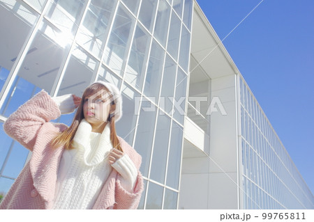 冬コーデ 青空 冬コーデ 青空 99765811
