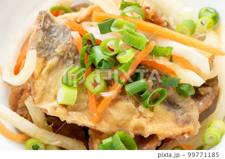 あじの南蛮漬けのアップ。 99771185