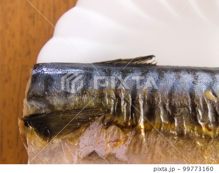 日本食 焼き魚 塩サバ 日本食 焼き魚 塩サバ 99773160