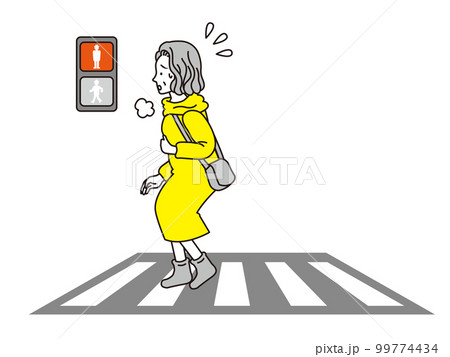 おばさま横断歩道を渡る 99774434