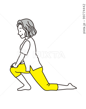 ストレッチするおばさま 99774442