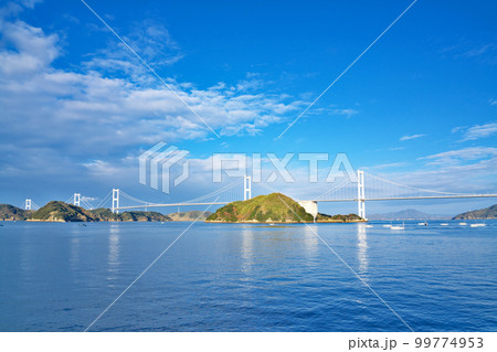【来島海峡大橋】 愛媛県今治市吉海町名 【来島海峡大橋】 愛媛県今治市吉海町名 99774953
