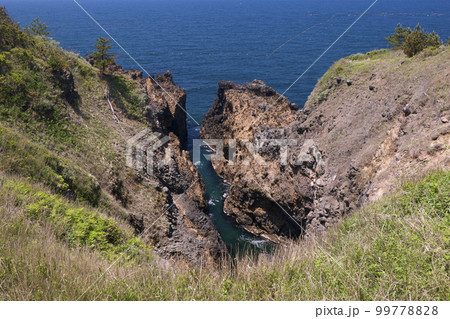 伝説の義経の舟隠し 99778828