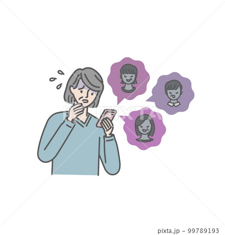 SNSで悪口を言われ青ざめるシニア女性 SNSで悪口を言われ青ざめるシニア女性 99789193
