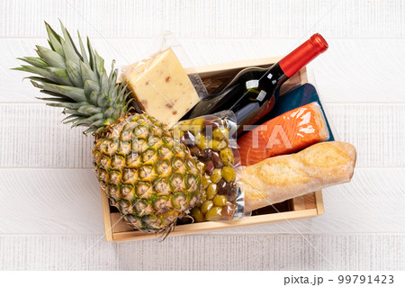 Wine and food Wine and food 99791423