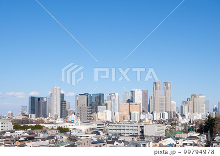 東京 2023 新宿高層ビル街 東京 2023 新宿高層ビル街 99794978