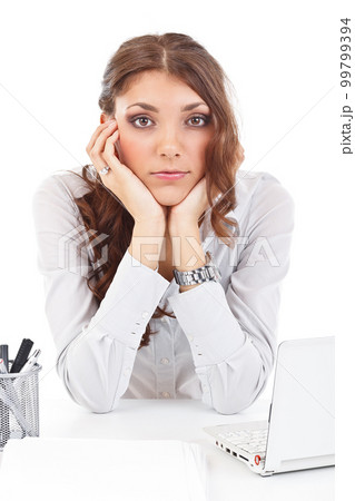 Young business woman 99799394