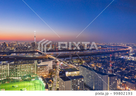 (東京都)東京都市風景 墨田区・江東区・江戸川区 夕景 (東京都)東京都市風景 墨田区・江東区・江戸川区 夕景 99802193