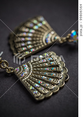 Metal earrings Metal earrings 99806564