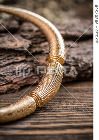 Metal feminine necklace 99807569