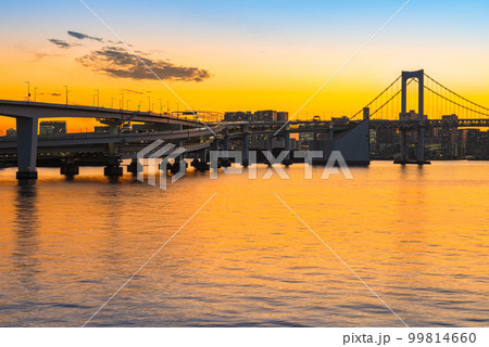 beautiful sultry sunset landscape with silhouette 99814660