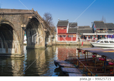 朱家角古鎮~放生橋~(中国-上海) 朱家角古鎮~放生橋~(中国-上海) 99825715