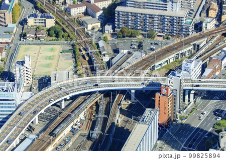 大阪府　あべのハルカスからの眺め（天王寺バイパス方面） 99825894