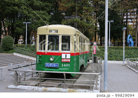 名古屋市科学館に展示されている路面電車 99829094
