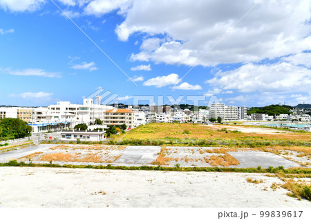 糸満高架橋から沖縄水産高校周辺の眺め(沖縄県糸満市)【2023.2】 糸満高架橋から沖縄水産高校周辺の眺め(沖縄県糸満市)【2023.2】 99839617