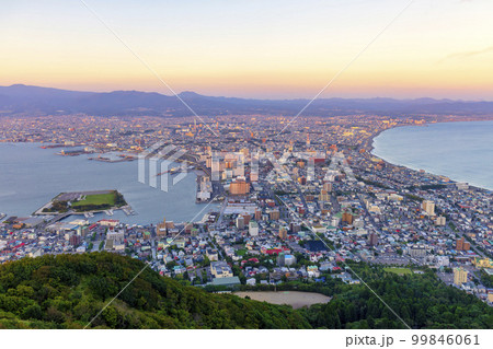 函館夜景 (9月 北海道 晴れ) 函館夜景 (9月 北海道 晴れ) 99846061