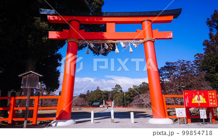 京都 上賀茂神社の鳥居01 99854718