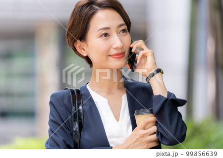 ビジネスウーマン 99856639