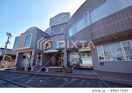 富山地方鉄道 越中舟橋駅(富山県舟橋村) 富山地方鉄道 越中舟橋駅(富山県舟橋村) 99857984