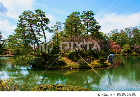 金沢市 日本三名園 兼六園 霞ケ池 蓬莱島 金沢市 日本三名園 兼六園 霞ケ池 蓬莱島 99865886
