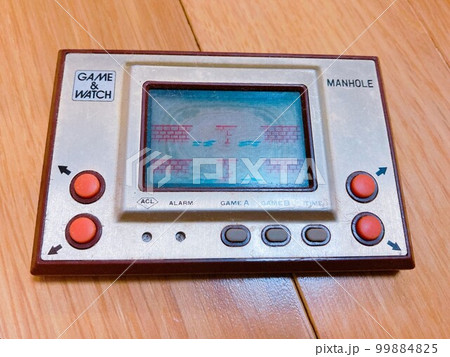 ゲームウォッチ　マンホール 99884825