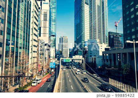 東京再開発 渋谷駅周辺の建設中の高層ビルと首都高速 2023.02 a-5 暖色加味 東京再開発 渋谷駅周辺の建設中の高層ビルと首都高速 2023.02 a-5 暖色加味 99885422