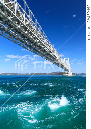 徳島_鳴門の渦潮の絶景 徳島_鳴門の渦潮の絶景 99889446