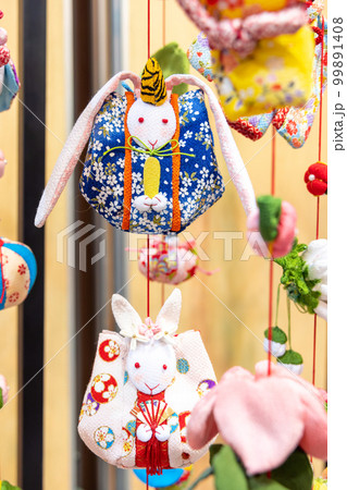 つるし飾り・つるし雛 99891408