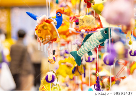 つるし飾り・つるし雛 99891437