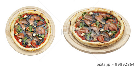 Delicious vegan pizza 99892864