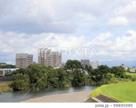 熊本大学　黒髪キャンパスの建物　（熊本市） 99895090