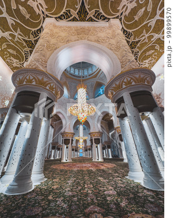 The Sheikh Zayed Grand Mosque interior hall, in Abu Dhabi, United Arab Emirates The Sheikh Zayed Grand Mosque interior hall, in Abu Dhabi, United Arab Emirates 99899570