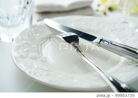 テーブルセッティング(イメージ) 99903730