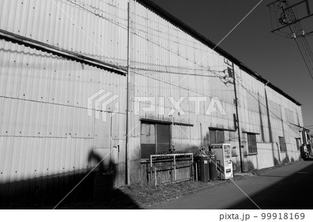 工場の建屋 工場の建屋 99918169