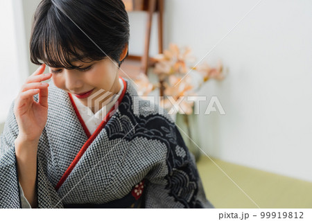 黒の絞りの訪問着 99919812