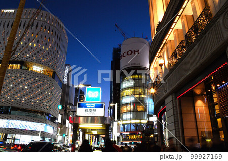 夜景　東京　銀座4丁目 99927169