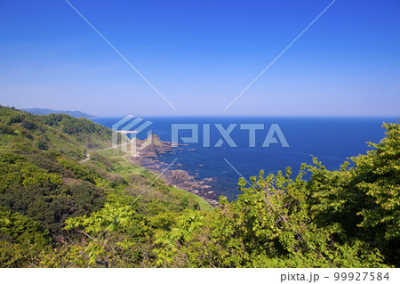 木ノ浦海岸と堂ヶ崎 99927584