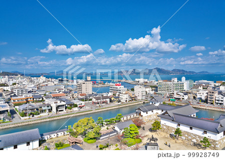 【今治城より今治市内の風景】 愛媛県今治市通町 99928749