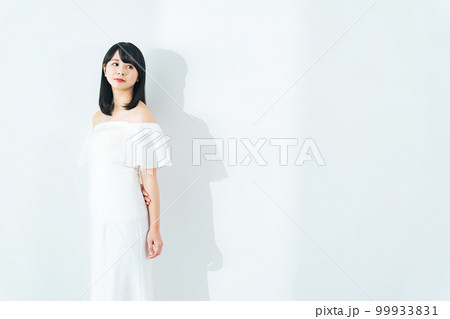 女性の美容・スキンケアイメージ 女性の美容・スキンケアイメージ 99933831