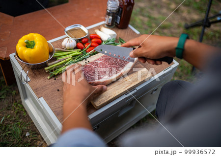 Selective focus Wagyu beef while cooking steak Selective focus Wagyu beef while cooking steak 99936572